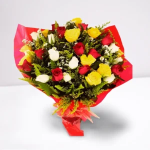 Buquê 30 Rosas Vermelhas Amarelas e Brancas (Mix de Emoções) para presente em Recife - Cestas Recife.