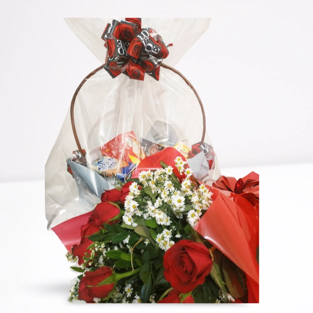 Cesta chá da tarde 20 itens com buquê 10 rosas vermelhas em Recife