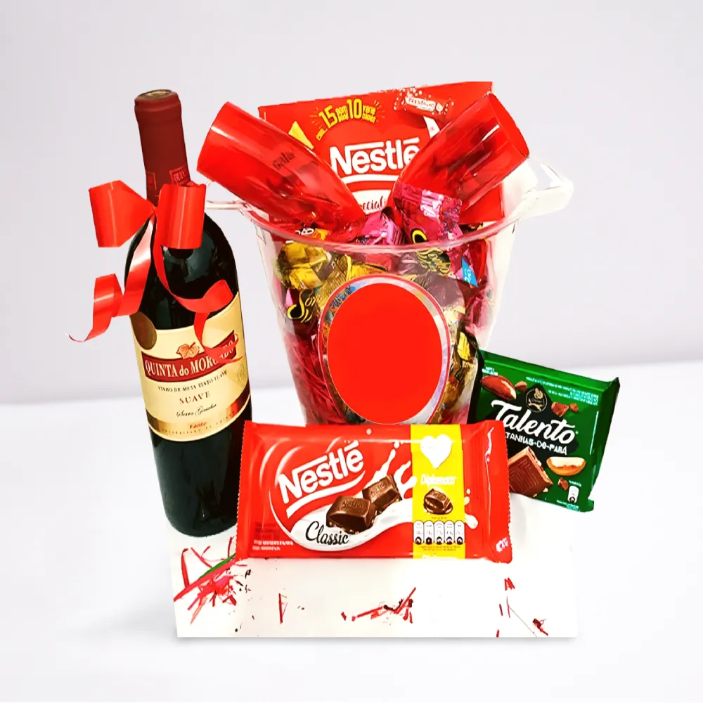 Cesta com Vinho e Chocolates no Balde disponível para entrega em Recife e Região