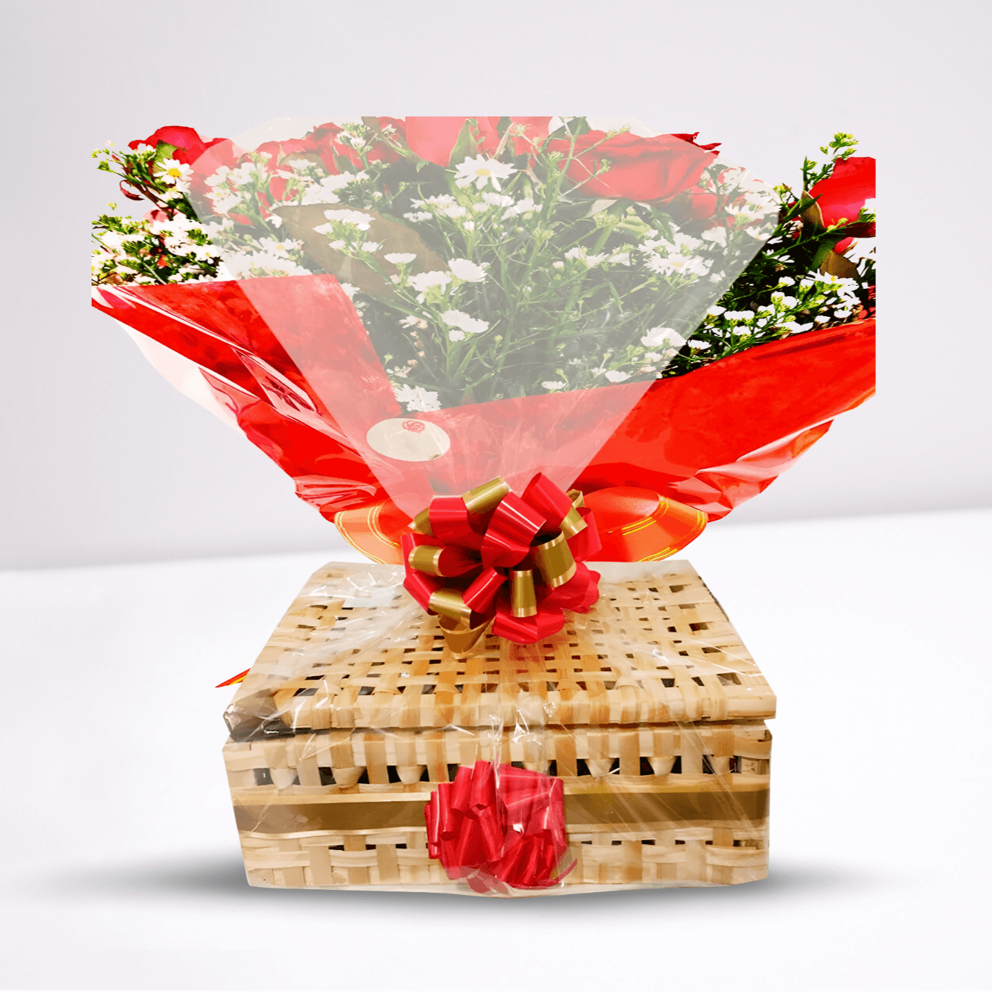 Cesta de Café da Manhã 40 Itens com Buquê 20 Rosas Vermelhas - Imagem 2