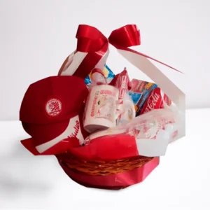 Cesta Personalizada Clube Náutico Capibaribe com chocolates, caneca e brindes