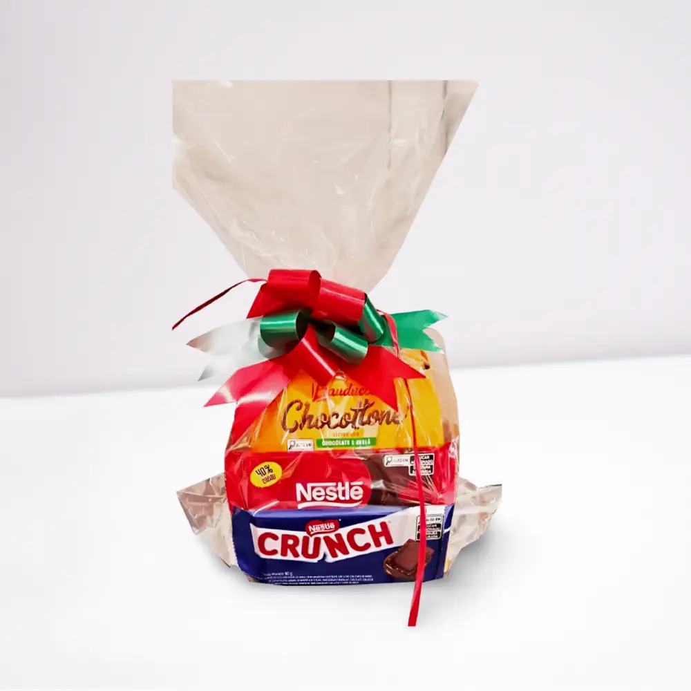 Chocottone Bauducco com Barras de Chocolates Nestlé embalado para presente