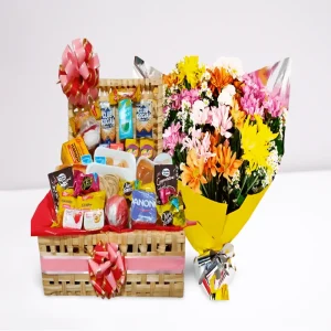 Cesta de Café da Manhã 60 Itens com Buquê Flores do Campo – presente completo com alimentos variados e flores naturais em Recife