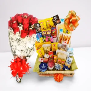 Cesta de café da manhã 70 itens com buquê 20 rosas vermelhas naturais em Recife